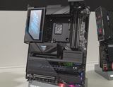 Gigabyte na Computexe nenápadne ukázal prvú dosku pre Intel Z990 a Nova Lake-S